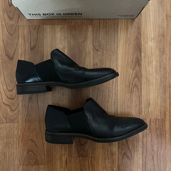 Clarks Camzin Step Black Leather Loafer - Picture 1 of 8